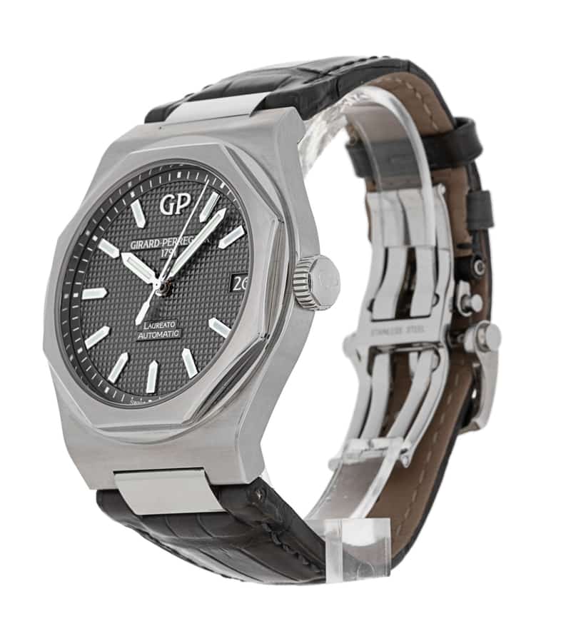 Girard Perregaux Laureato 81010-11-231-BB6A